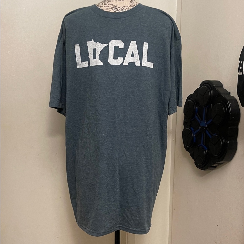 Graphic Blue Men's Short Sleeve Tee - Picture 1 of 2